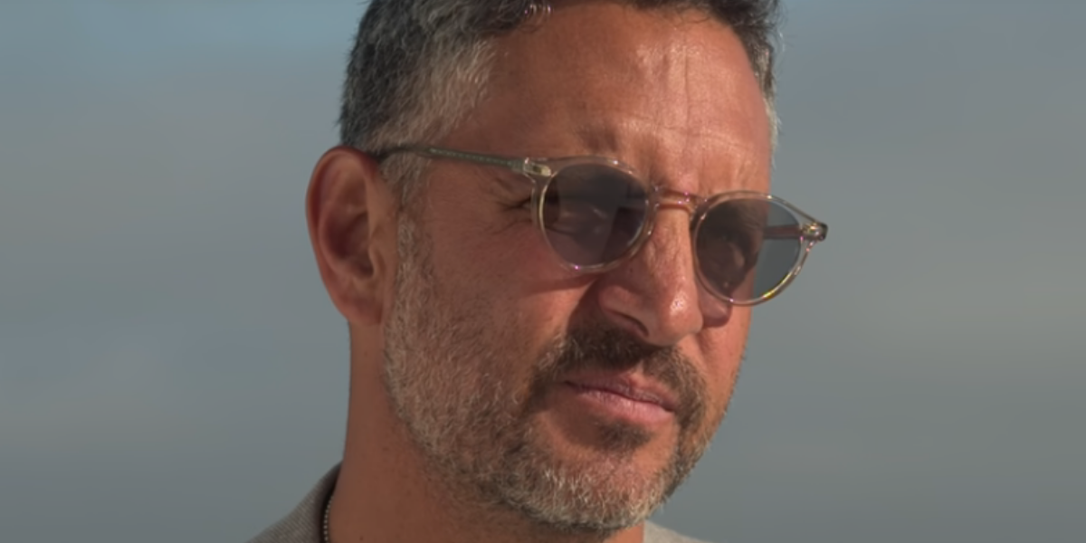 Oliver Peoples Gregory Peck Sun OV5217S 1101/R8 Indigo Photochromic - As Seen On Kevin De Bruyne & Mauricio Umansky