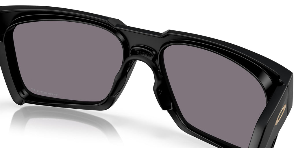 Oakley Enigma Ink OO9485