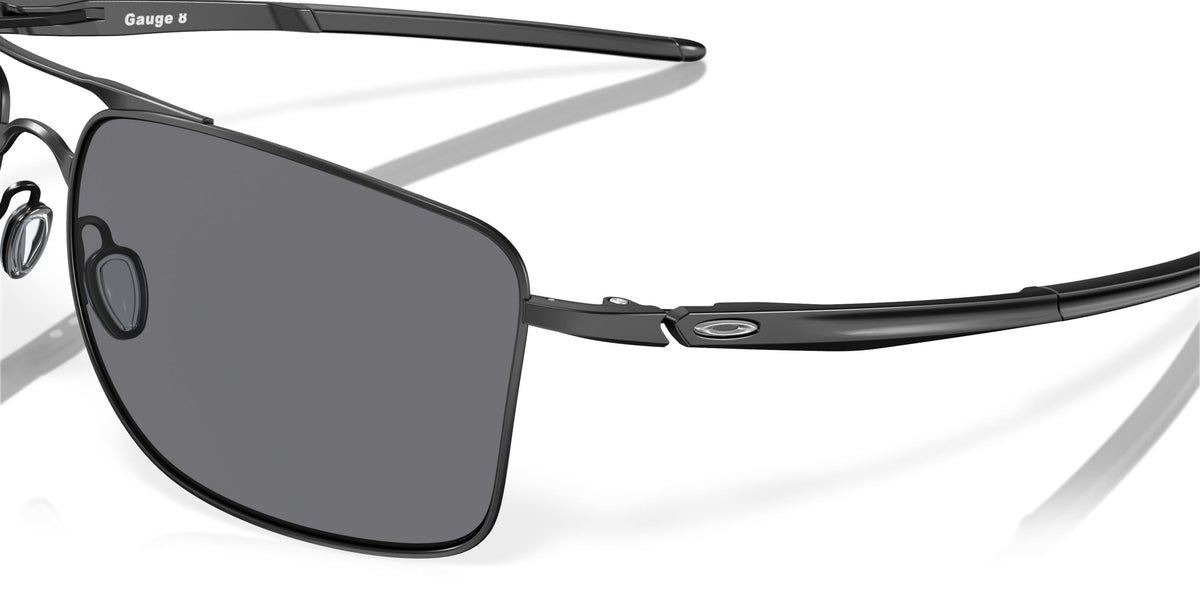 Oakley Gauge 8 OO4124