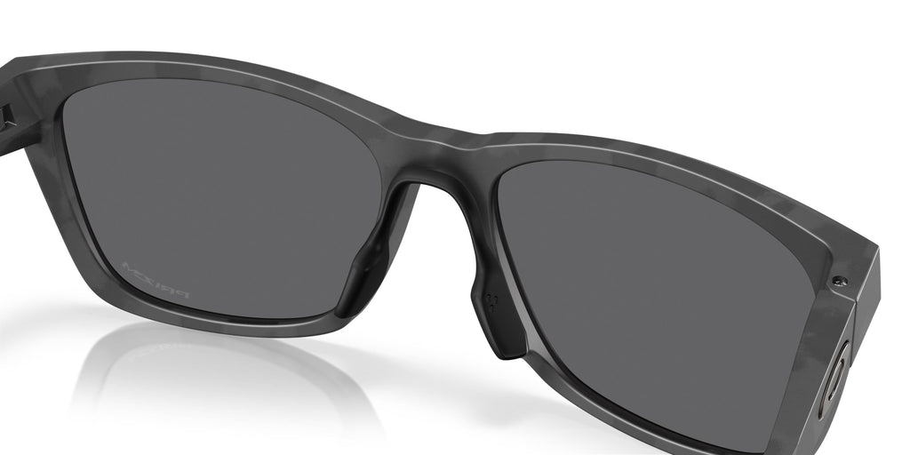 Oakley Paracord OO9506D