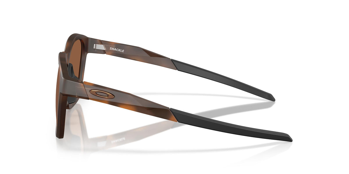 Oakley Shackle OO9507D