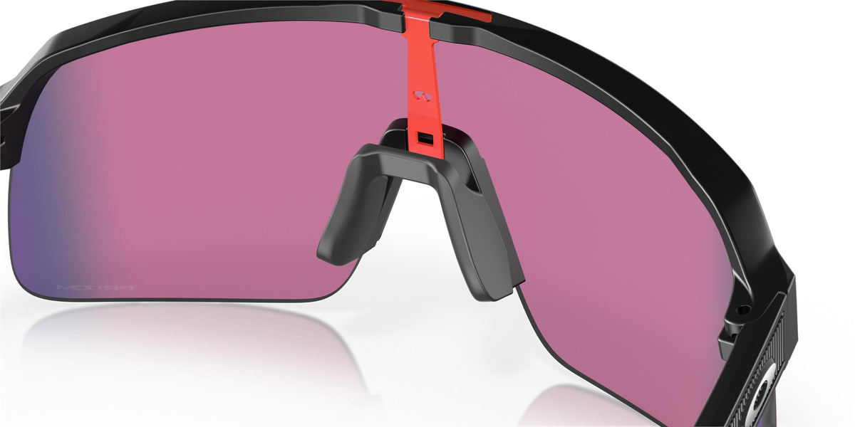 Oakley Sutro Lite OO9463