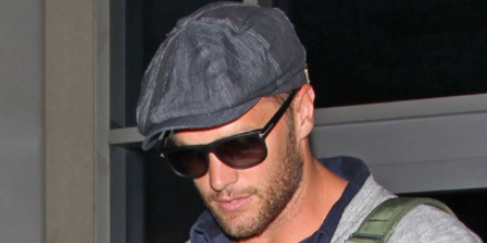 Tom Ford Buckley-02 TF906-N 01A - As Seen On Chanyeol & Jalen Hurts