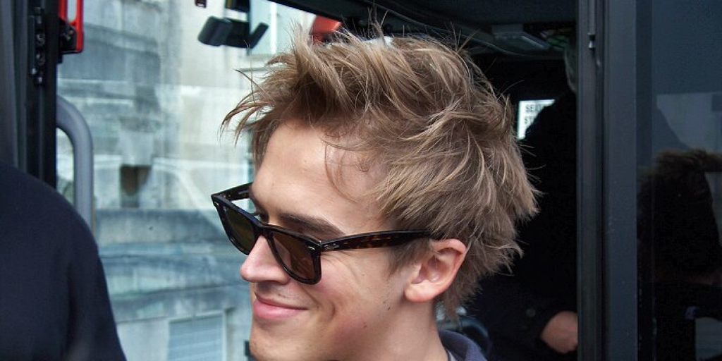 Ray-Ban Wayfarer 2140 902/57 Polarised - As Seen On Jake Gyllenhaal & Elizabeth Banks