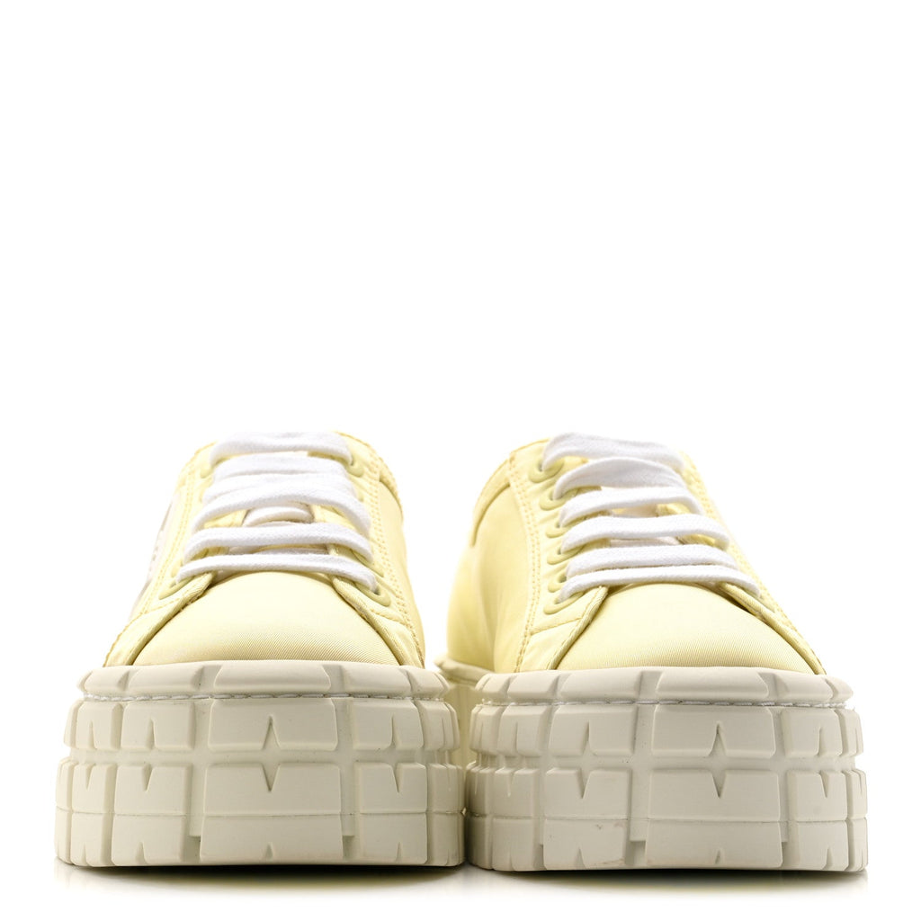 Re-Nylon Gabardine Triangle Logo Double Wheel 50mm Sneakers 38 Narciso