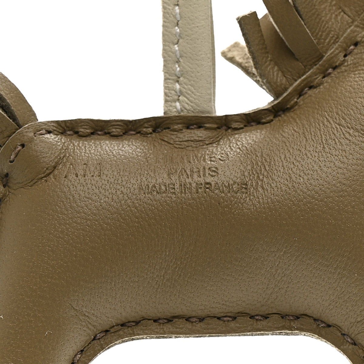 Milo Lambskin Grigri Rodeo Robeo Coeur Bag Charm PM Beige Marfa Craie Vert Mangrove
