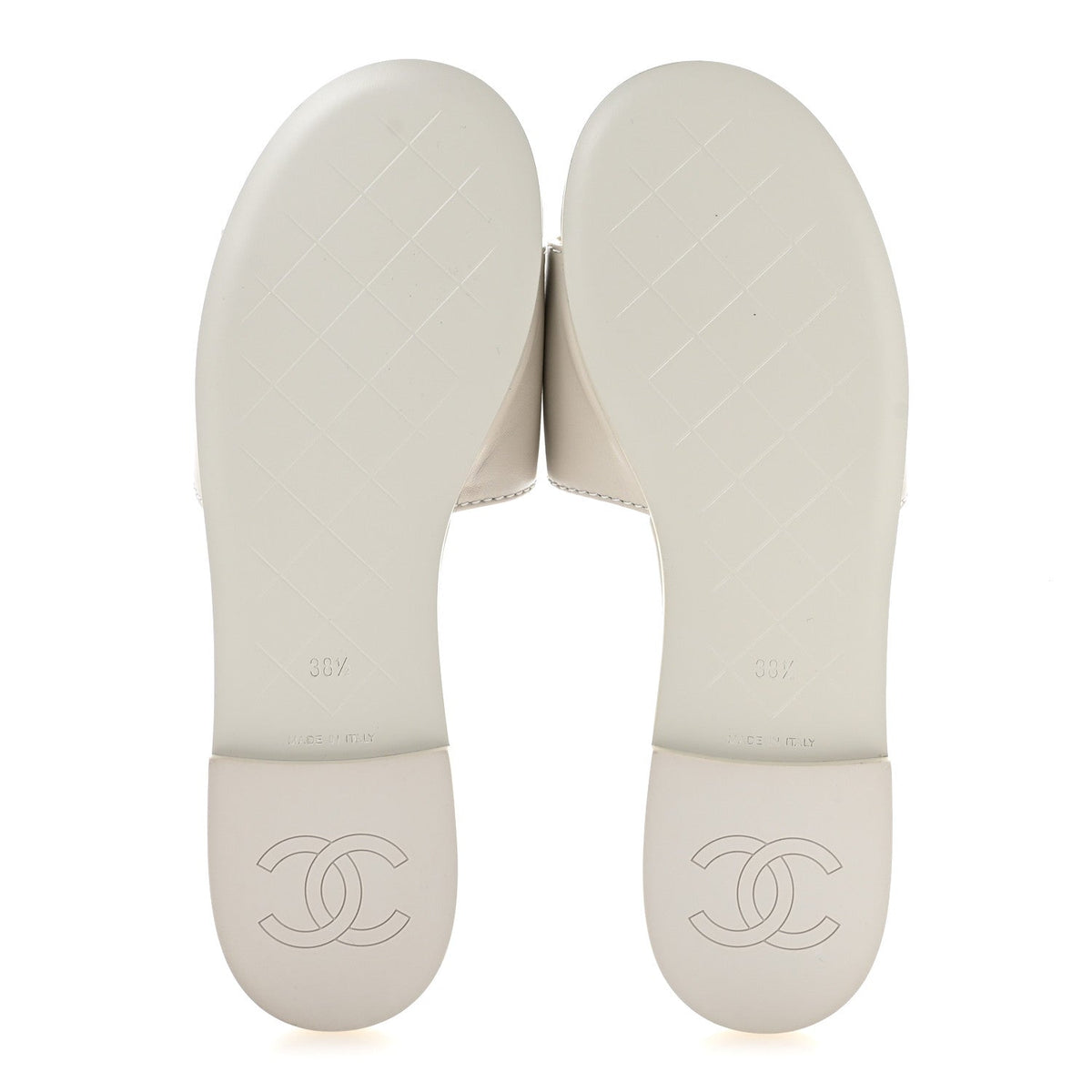 Lambskin Quilted Turnlock Flat Mules 38.5 Light Gray