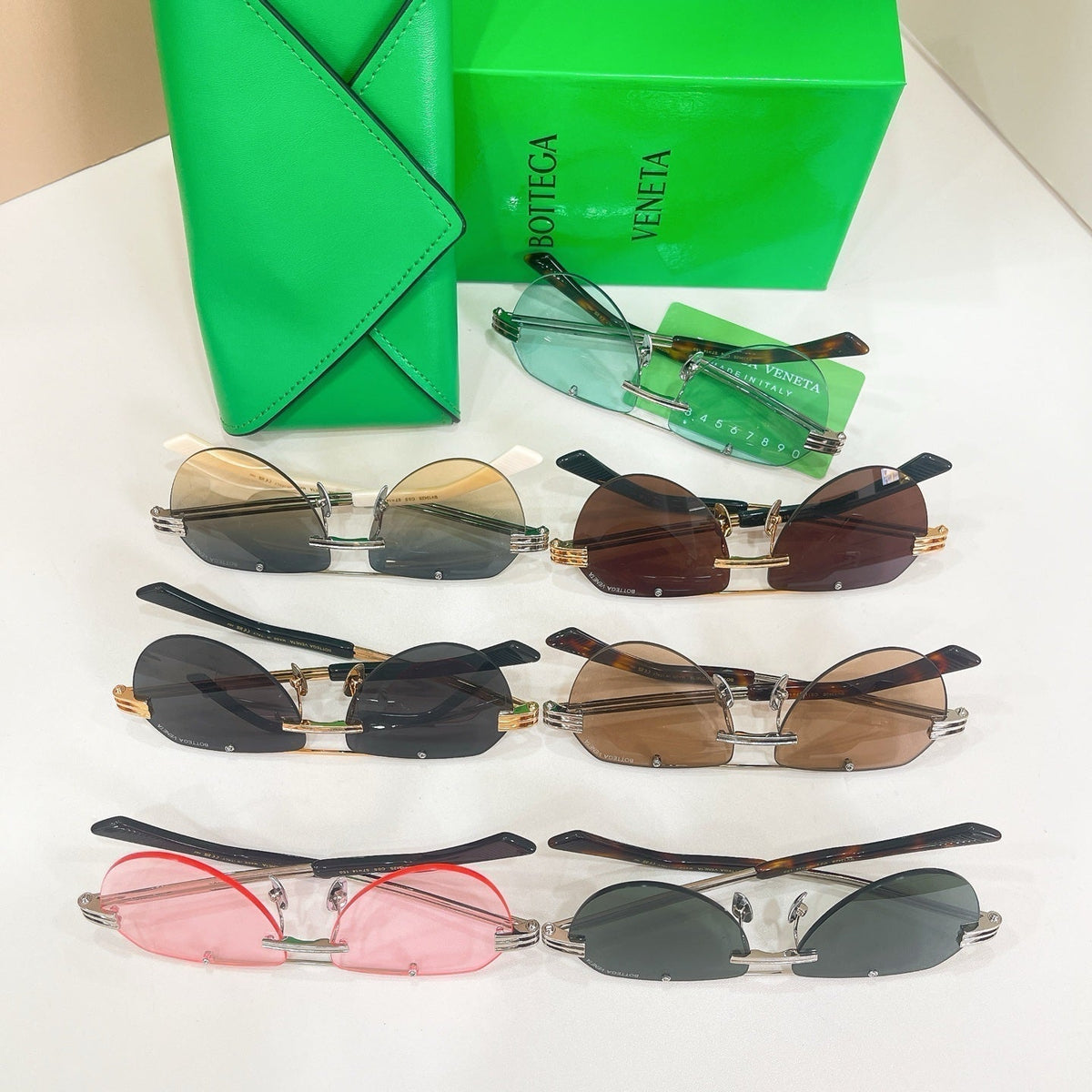 BOTTEGA VENETA Sunglasses-BV1342S